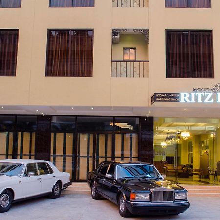 Ritz Hotel Angeles Exterior photo